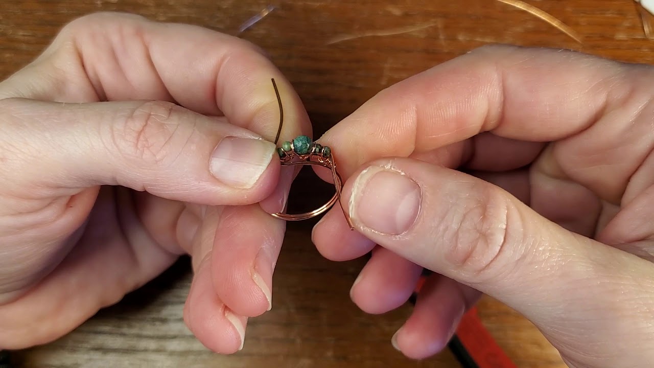 How to make simple gemstone ring - wire wrapping