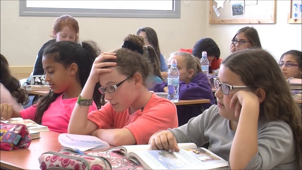 בת מצווה הילה ורוני איצקוביץ' תחרות כשרונות  הסרטון המלא