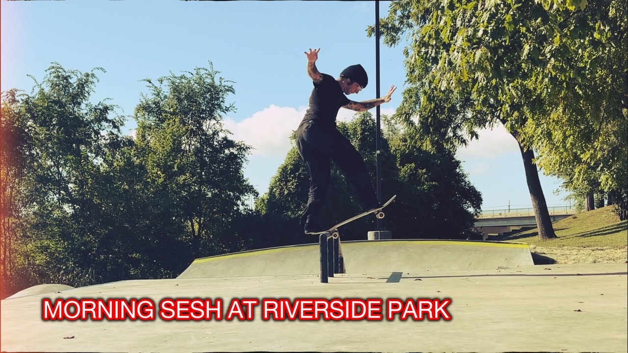 Vlog #2 - Morning stroll at Riverside park. 