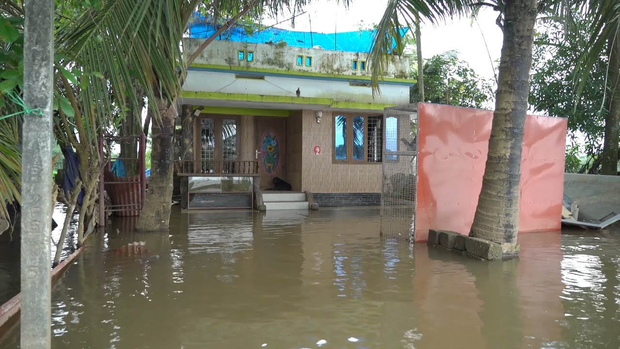 South Indian state of Kerala hit with floods