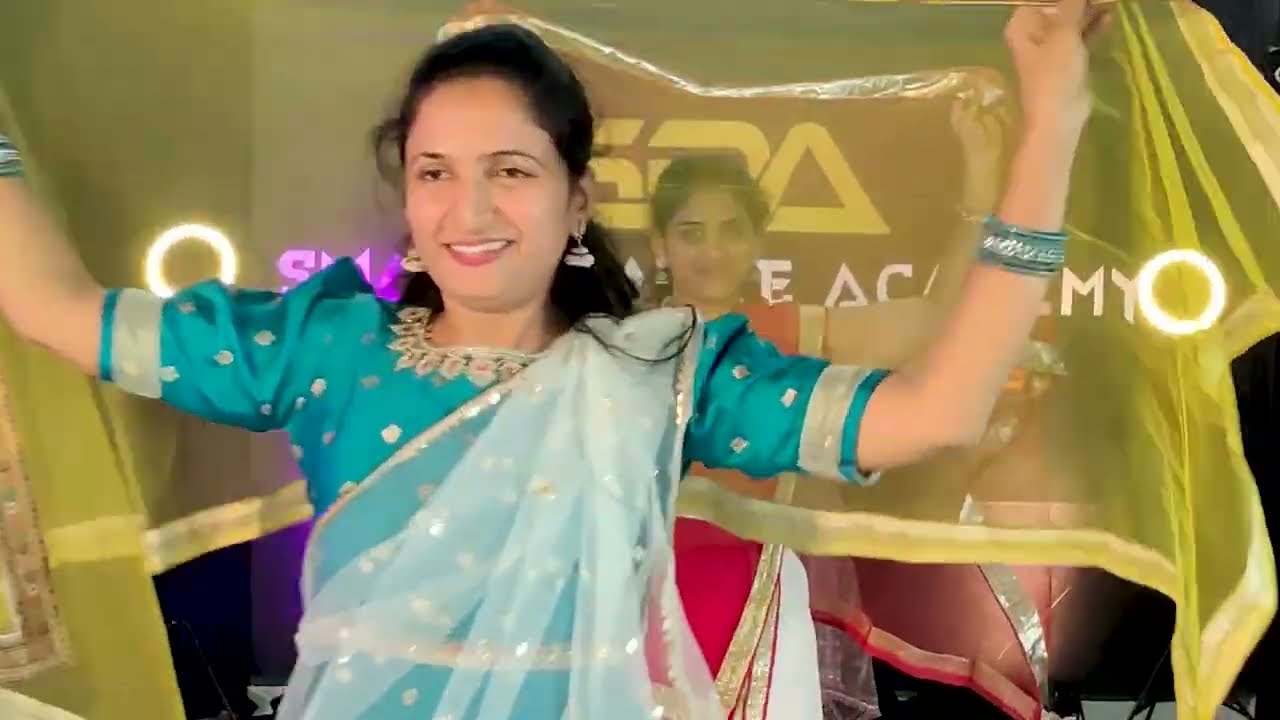 Meri Chunar Udha Udha Jaaye Dance Cover#dance #dancecover #merichunarudduddjaye 
