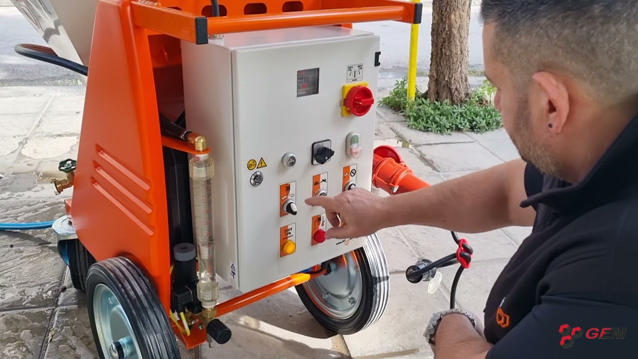 PFT Ritmo XL switchable 230V/400V plastering machine