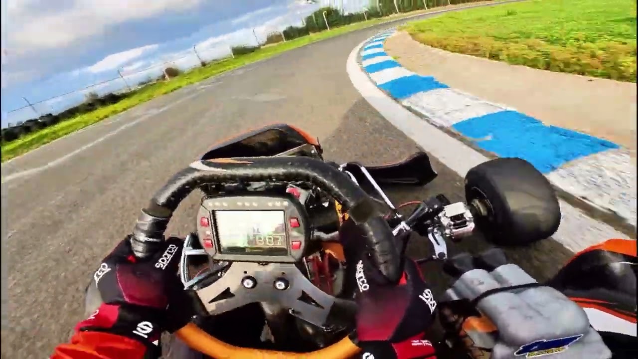 HOTLAPPING WITH A SURPRISE IN THE END | KZ ON BOARD SOLE E LUNA