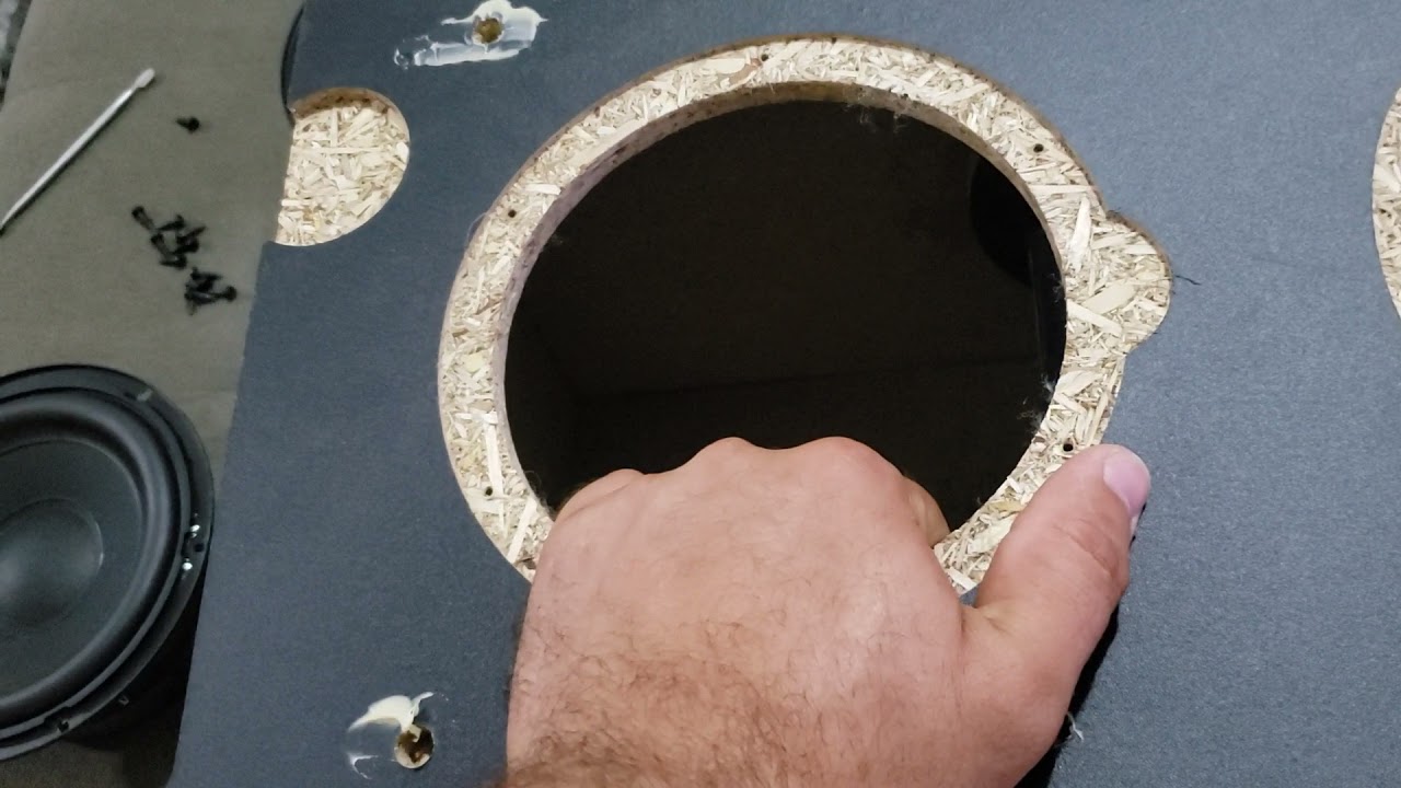 Defeito resolvido na jbl party box 300 (Barulho de vibra&ccedil;&atilde;o ao tocar mais grave)