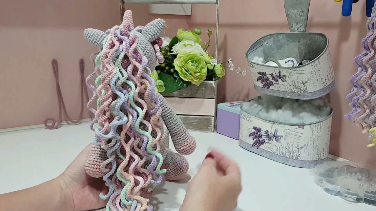 ♥♥ лошадка со спиральной гривкой ♥♥