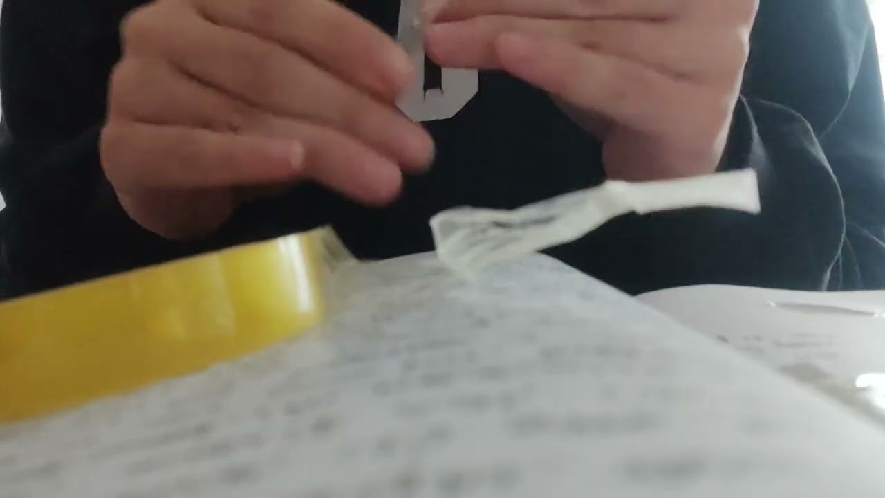 asmr some duct tape,scissor and paper triggerss🦇༉‧₊˚. (no talking)