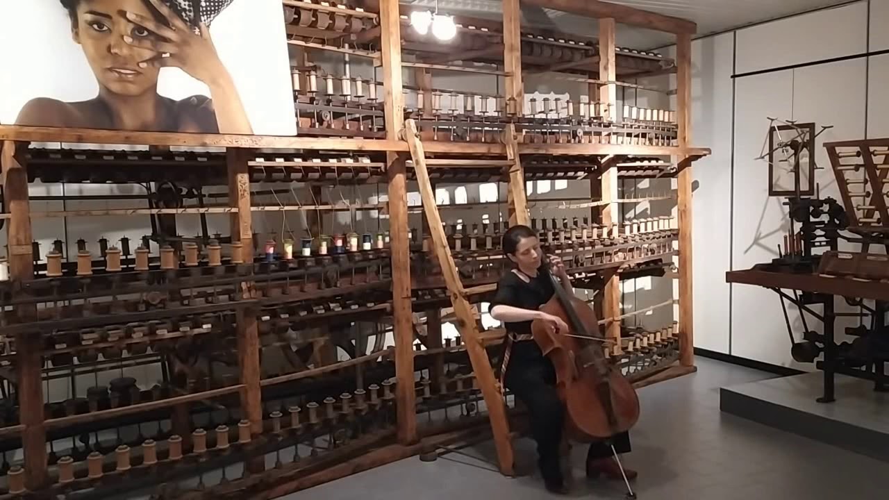 Irina Solinas al Museo della Seta di Como