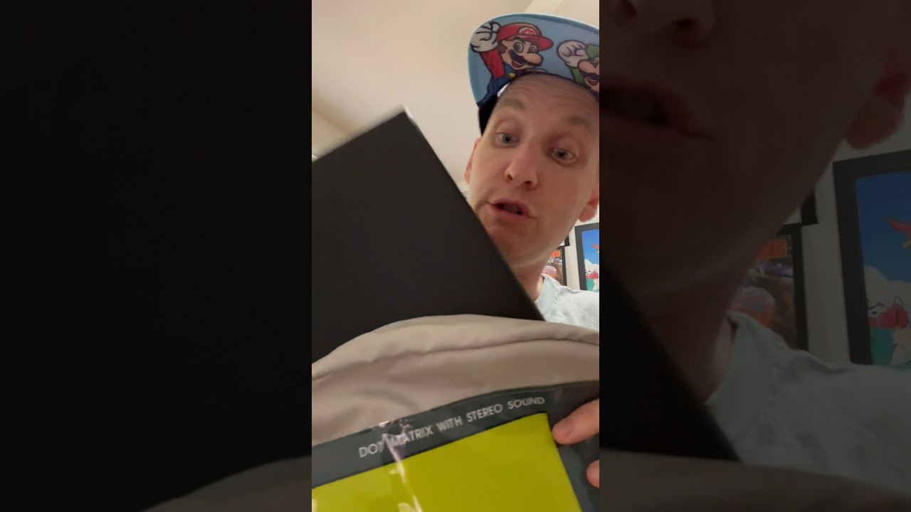 Мама обнаружила мой портативный монитор!