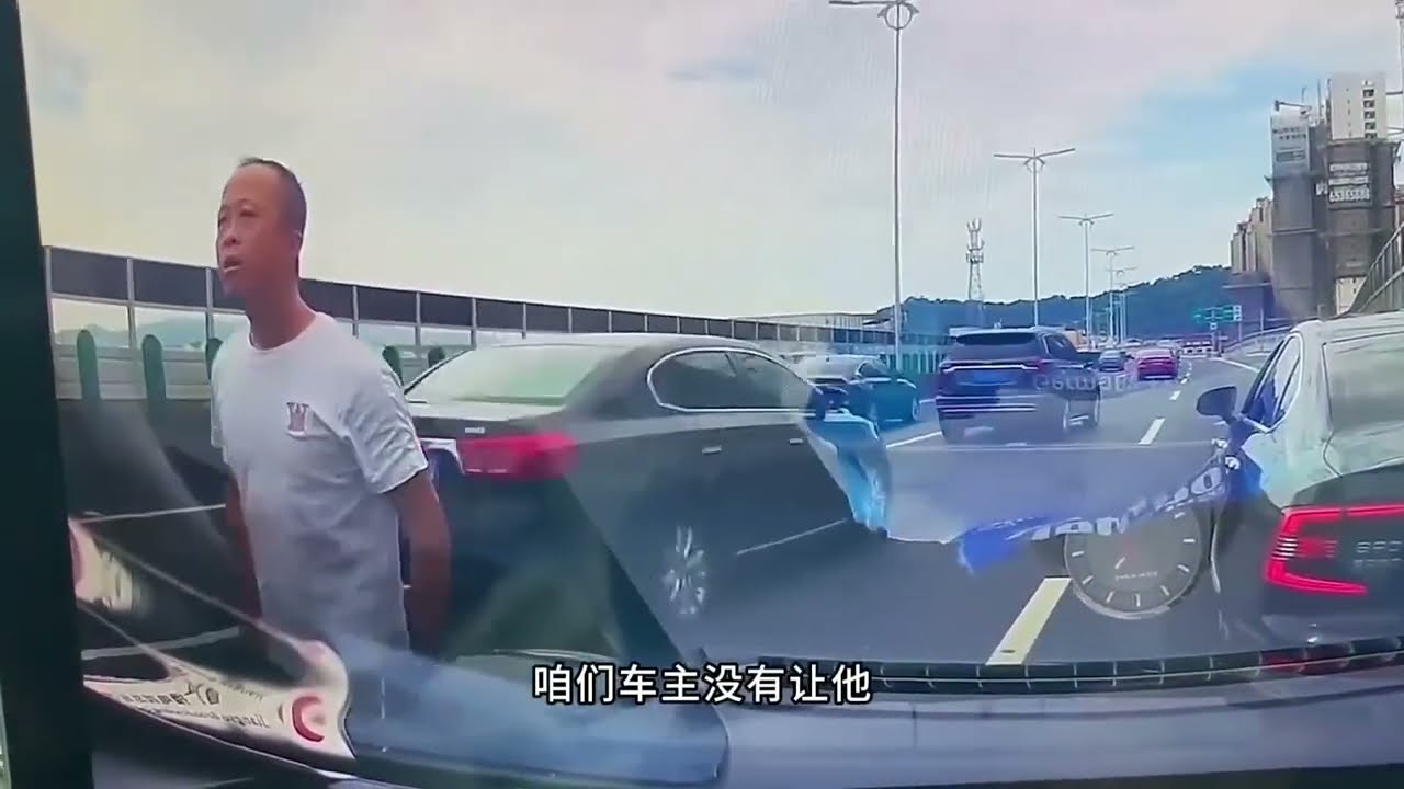 遇到惡意跨線加塞別猶豫，直接美式截停，全程極度舒適！