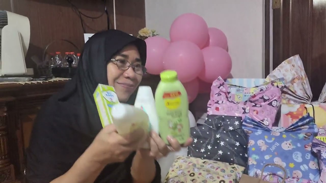 Unboxing Kado Narumi Part 1 (15 Des 25)