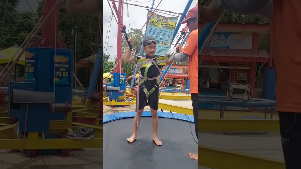 Trampoline dan Flying fox di Ocean Park BSD Tangerang 