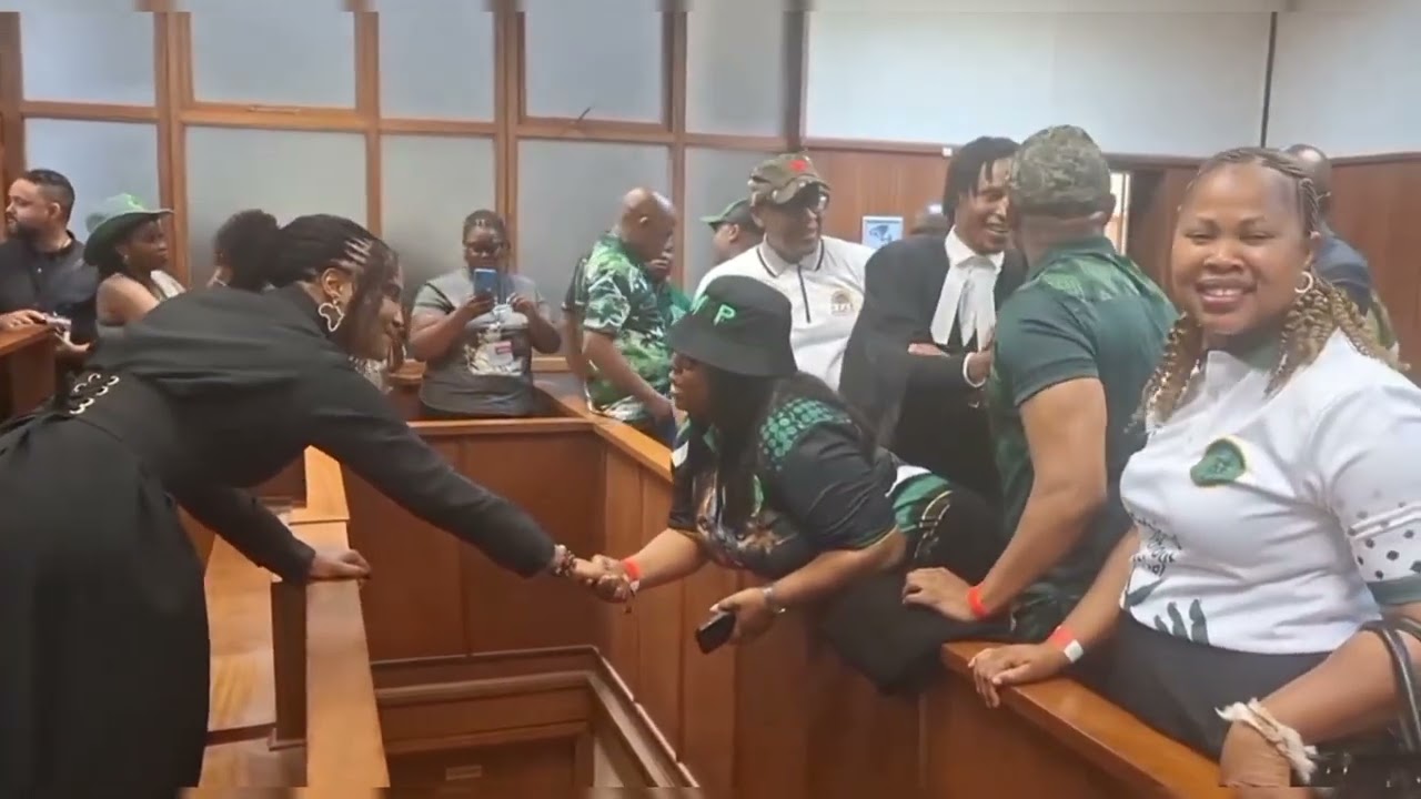 Jacob Zuma's daughter Duduzile cries in court, why I'm the only one arrested of July unrest??😭