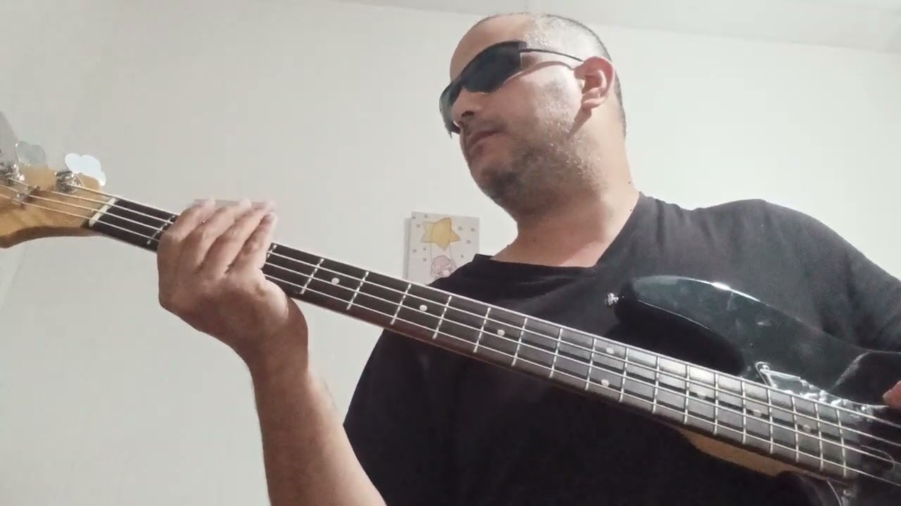 Bass Cover Positive Vibration Salhi.h HMD