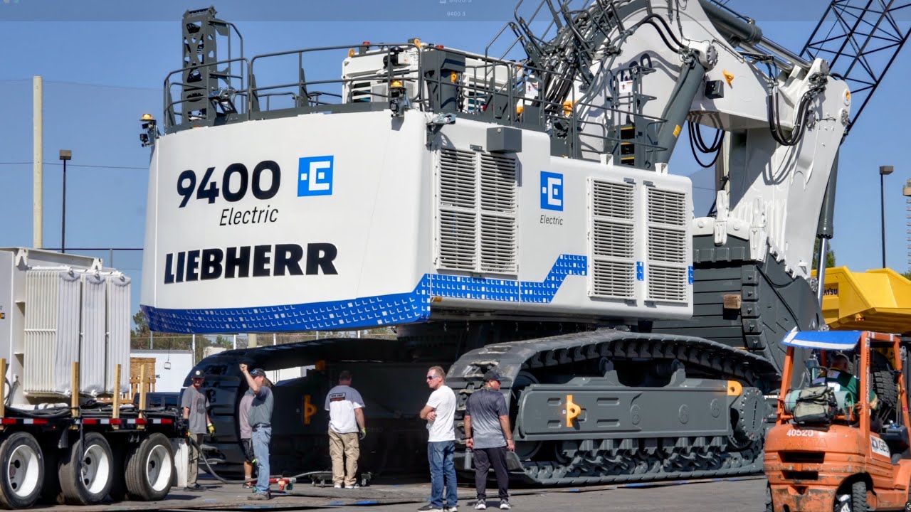 400 Tonne Liebherr Excavator Leaving MINExpo 2024
