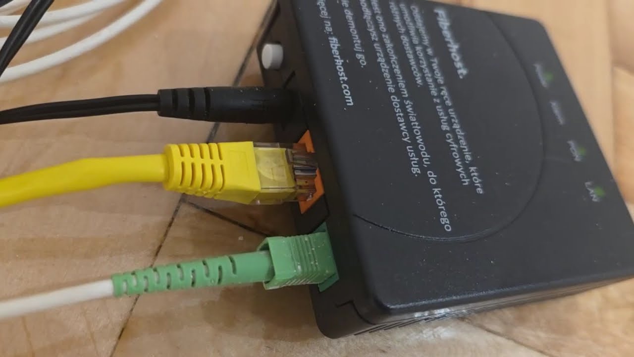 jak podpiąć własny routerw światłowodzie Plus/Netia na infrastrukturze FiberHost