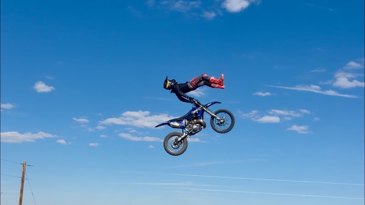 Raw Yz250 FMX with Ben Burnett 