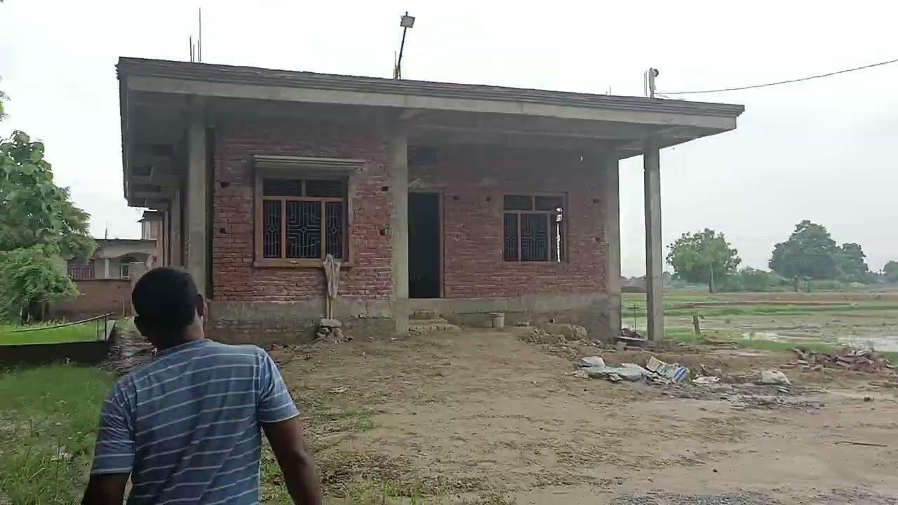 my village azamgarh new home 😃