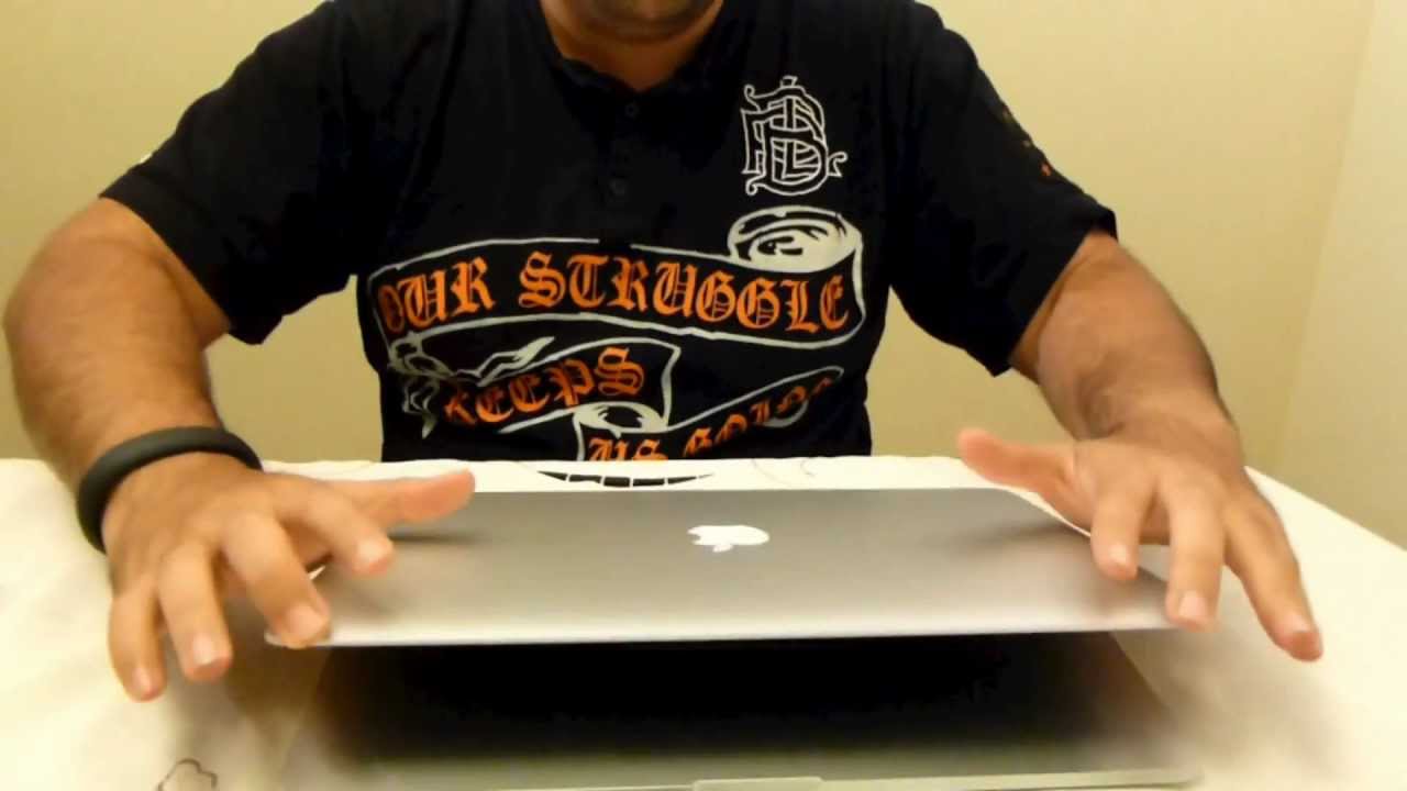 MacBook Pro with retina display unboxing