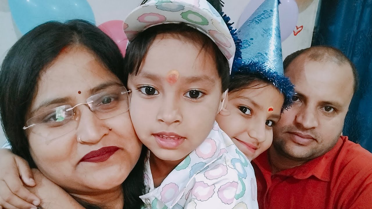 Varsha maurya 92 is live!स्वागत है आप सभी का हमारी लाइफ में//जय श्री राधे कृष्णा🙏