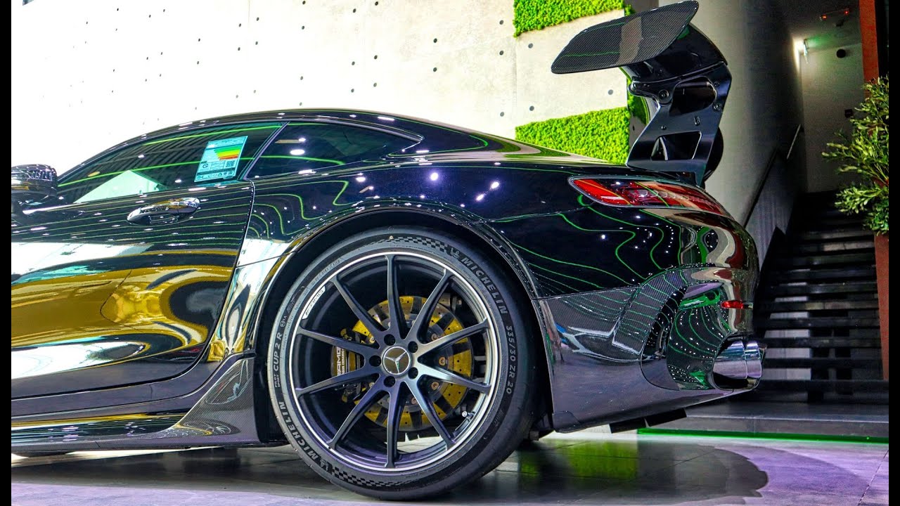 BLACK BEAST COLD START - SHOOTING WATER - Mercedes-AMG GT Black Series - at Stoub Biz Motors Dubai