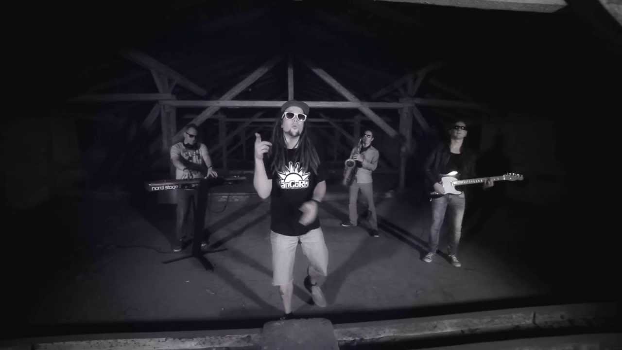 ManGoRise & Mike Gotthard - Venn&eacute;k Egy Vil&aacute;got (Official Music Video)