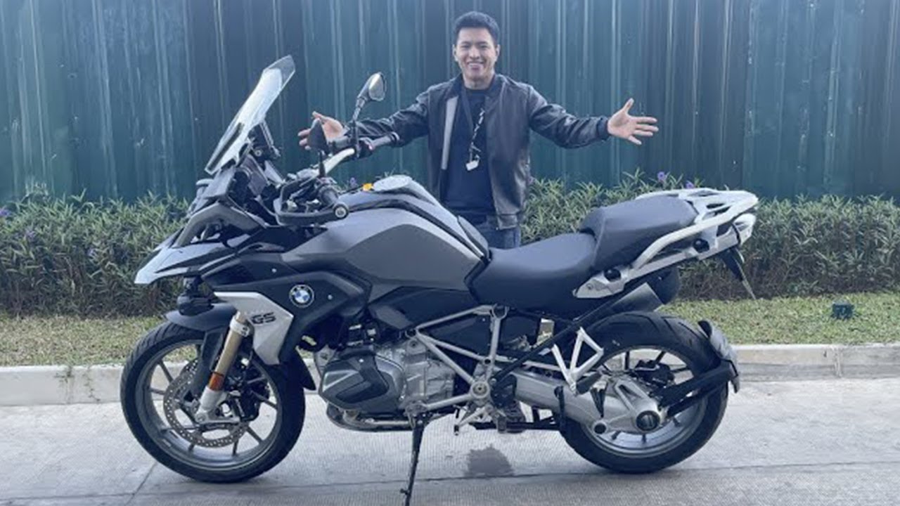 BMW GS1250 is a 30million Myanmar Money Monster bike! Satisfy enough for you