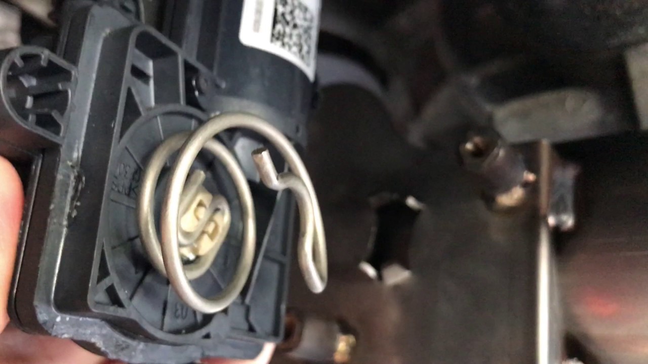 Zoomers Exhaust Active Valve Spring Alignment