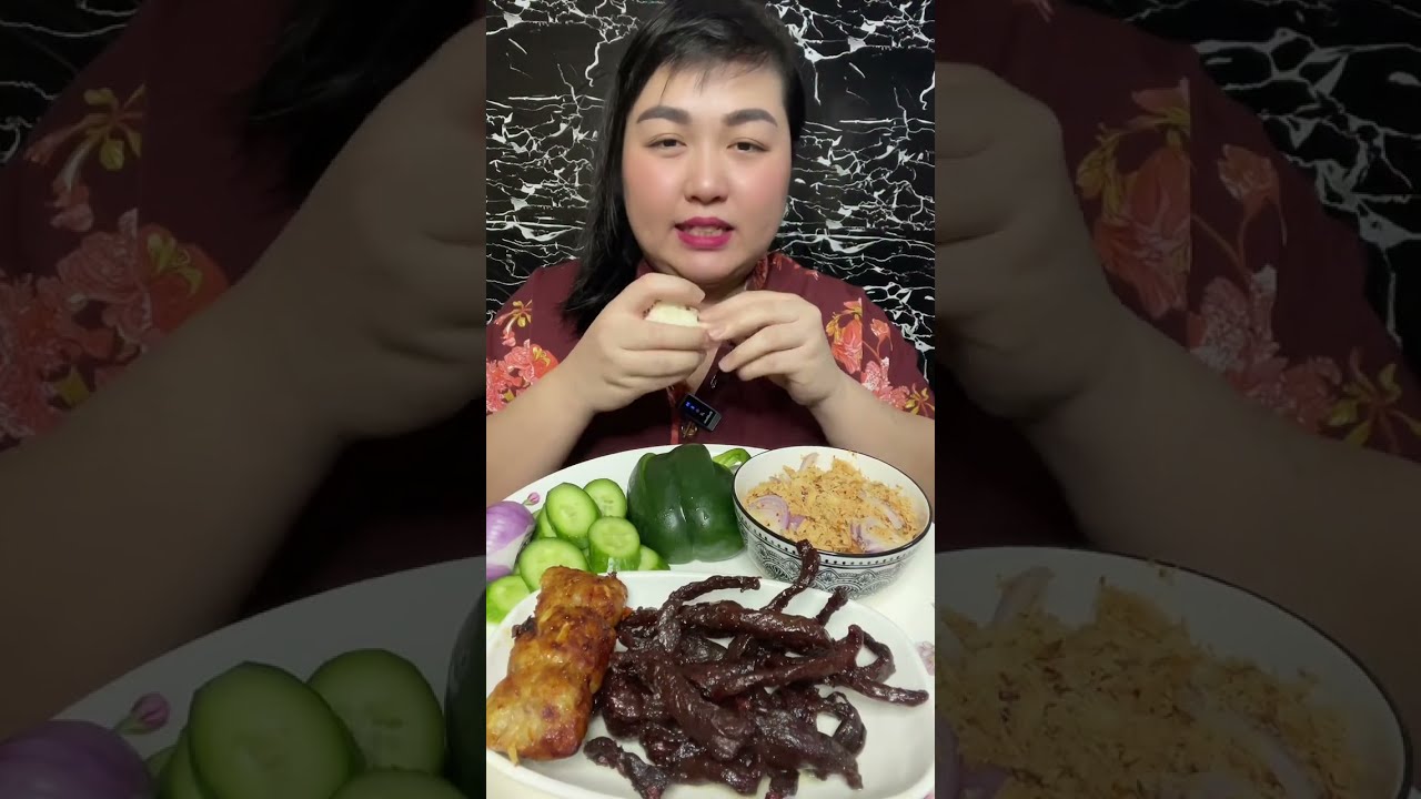 เนื้อแดดเดียวป่นอกไก่ย่างแหนมแซบๆจ้า