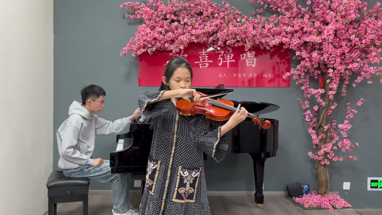 Mozart Serenade   in D major,K.250“Haffner” :Ⅳ.Rondo.Allegro