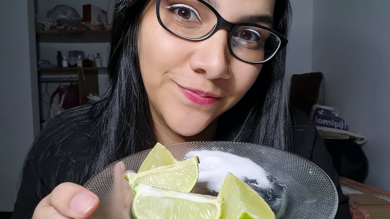 ASMR Lamiendo limón con sal sin hablar | | ASMR para @oana92