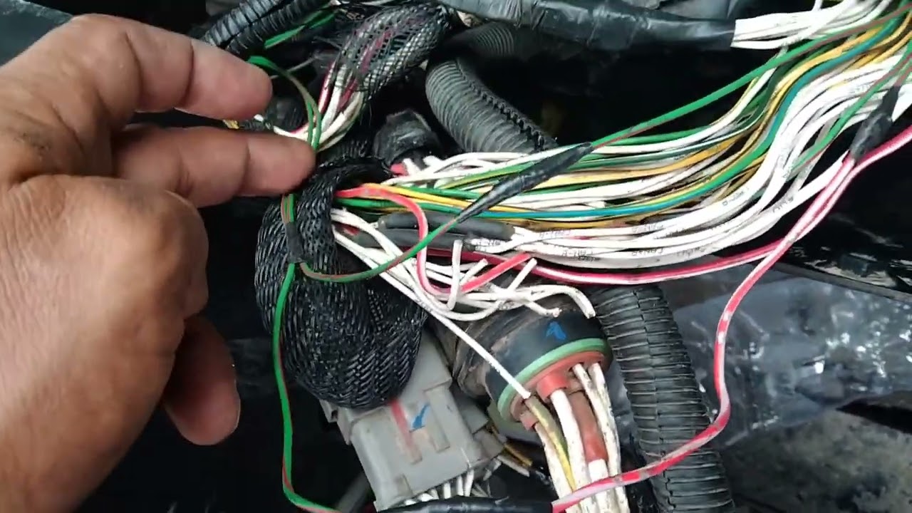 EXCAVATOR SANY 215 | Trhobleshooting Error hidrolik (H) 9 item pressure sensor