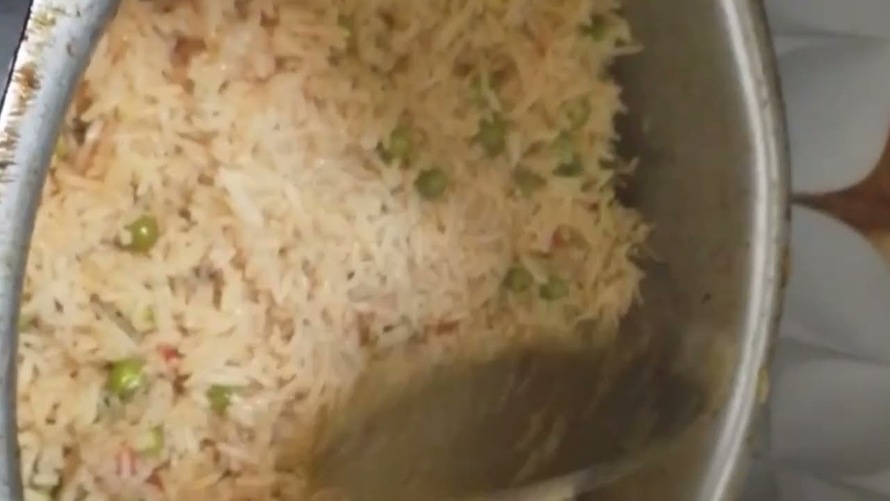 Simple & tasty matter ke chawel with chicken ka saalen #matterkechawel #chickenkasaalen 