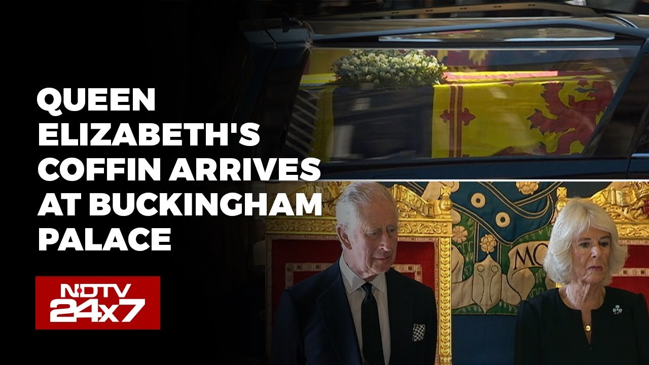 Queen Elizabeth's Coffin Arrives At Buckingham Palace
