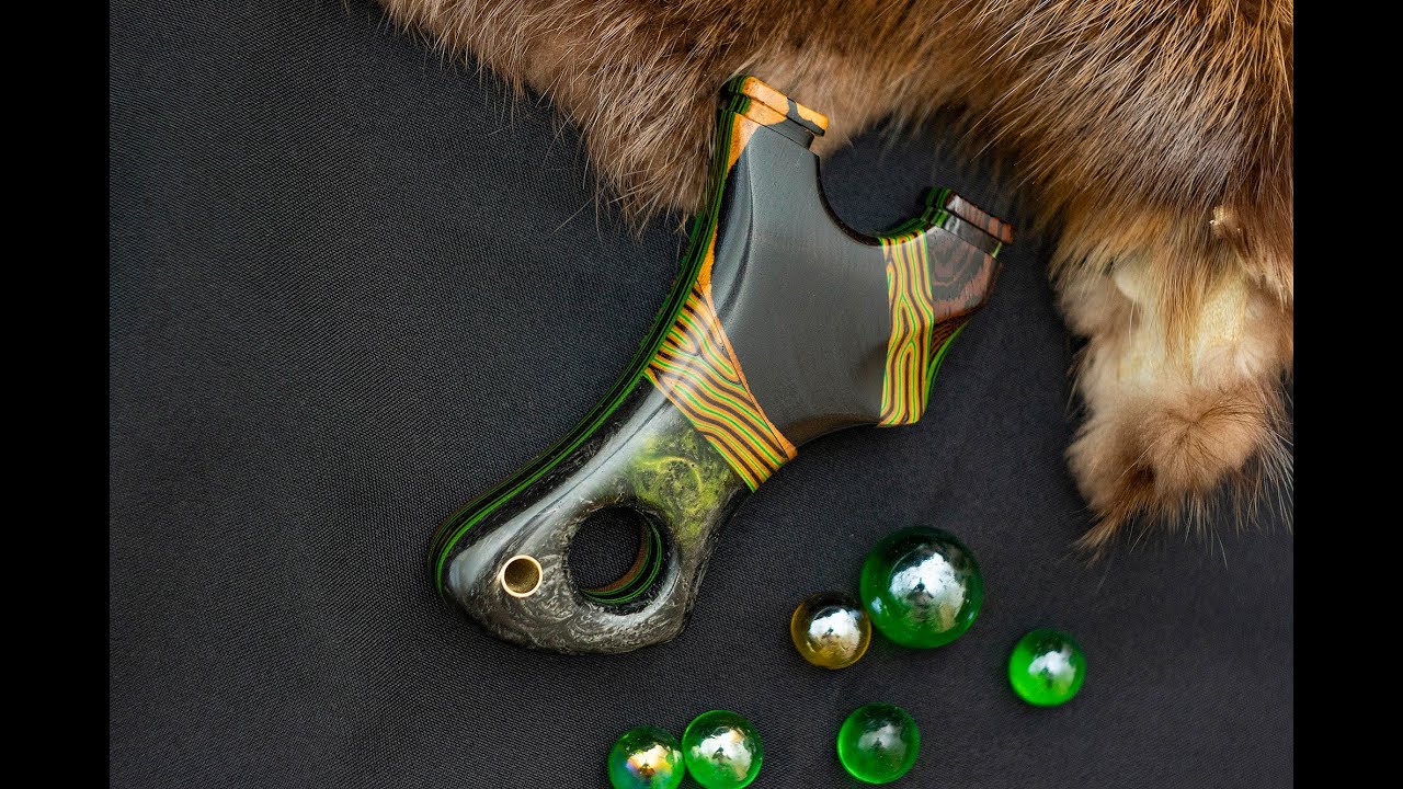 Venom green banana striker slingshot crafting process