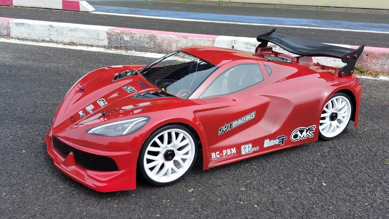 SERPENT COBRA 811 GT LWB circuit CARCB marmagne