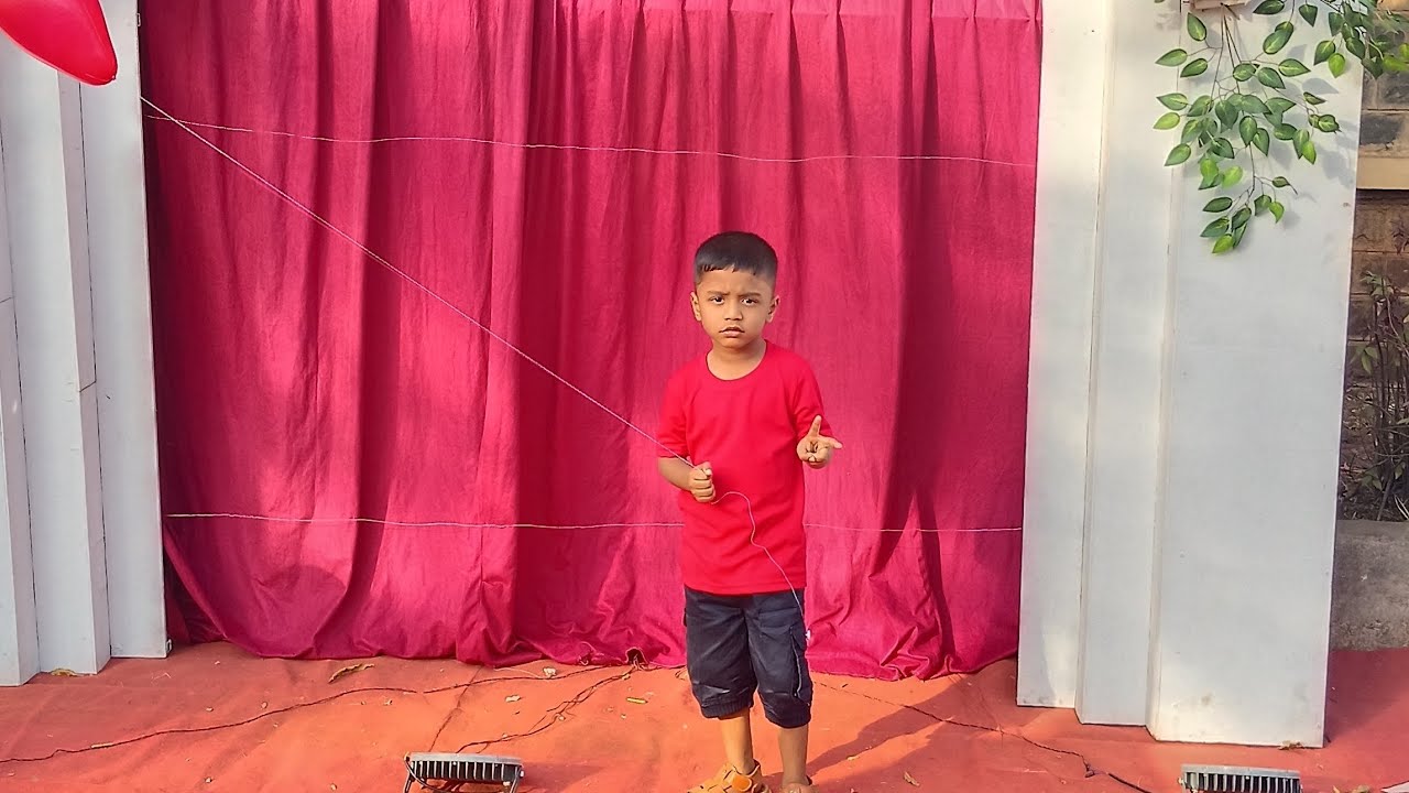 अर्णव चा डान्स.   भाग दोन.   Om and Arnav YouTube channel. 