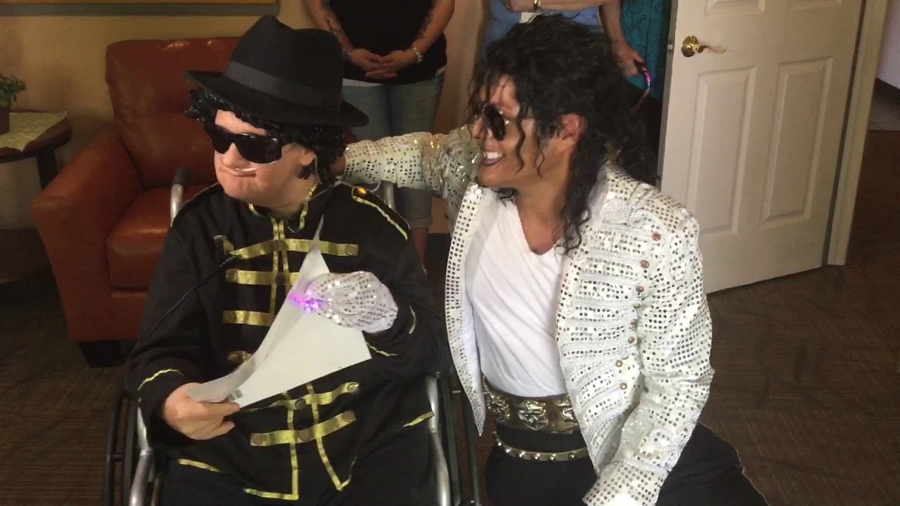 Michael Jackson Impersonator