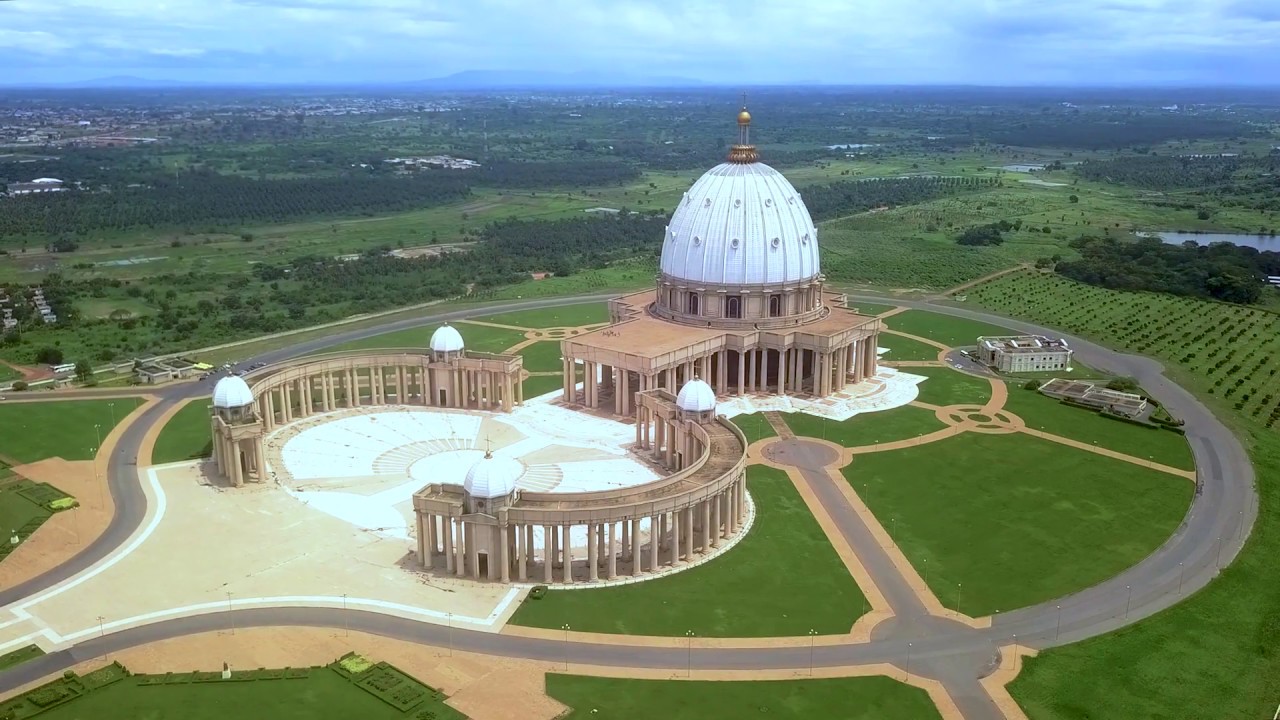 BASILIQUE NOTRE DAME DE LA PAIX  - YAMOUSSOUKRO - DRONE STUDIO PONCE