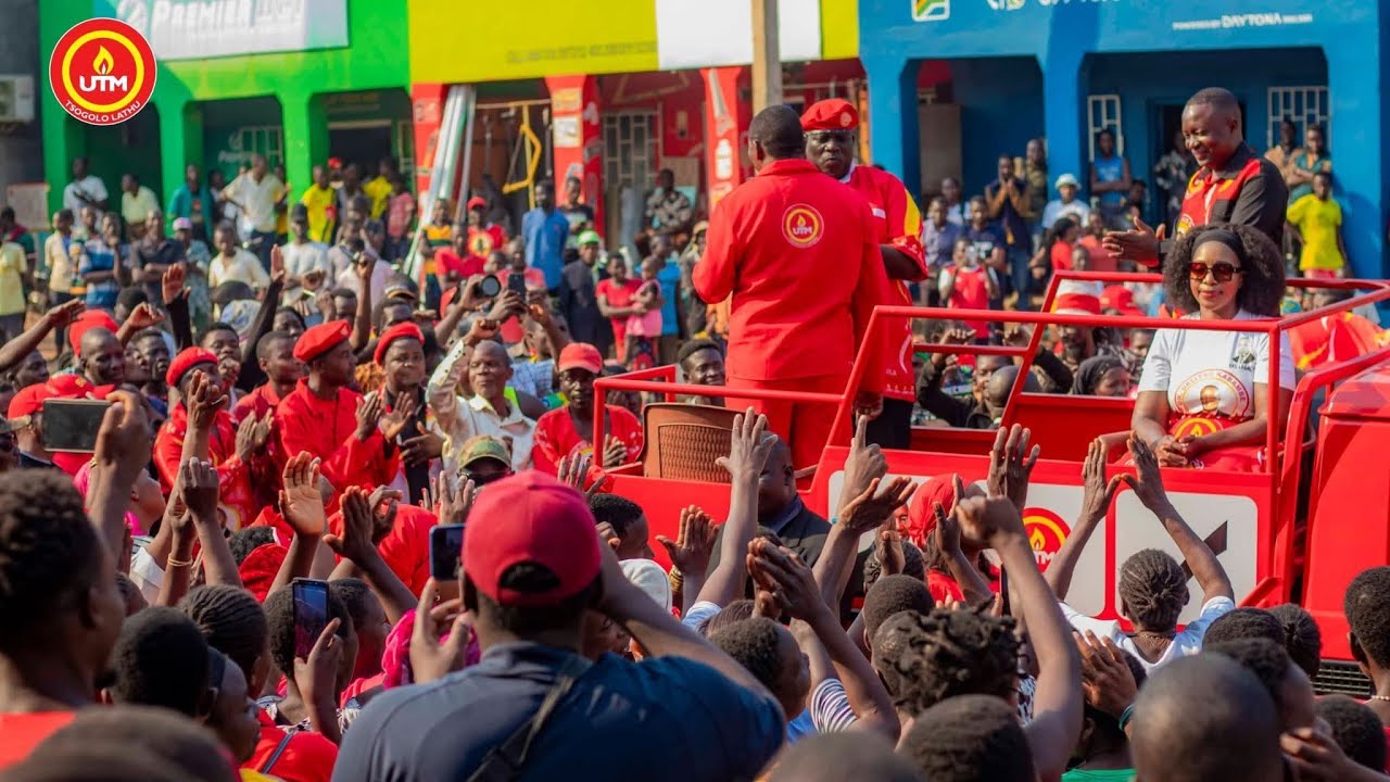 UTM WHISTLE STOP IN MULANJE, CHITAKARE - DALITSO KABAMBE AKUTSANYULA MANIFESTO AKE KUMENEKU