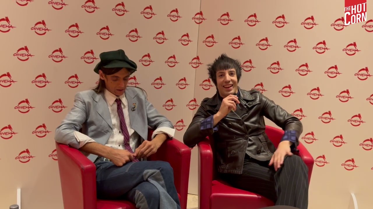 LA CHITARRA NELLA ROCCIA | Intervista a Lucio Corsi e Tommaso Ottomano | HOT CORN