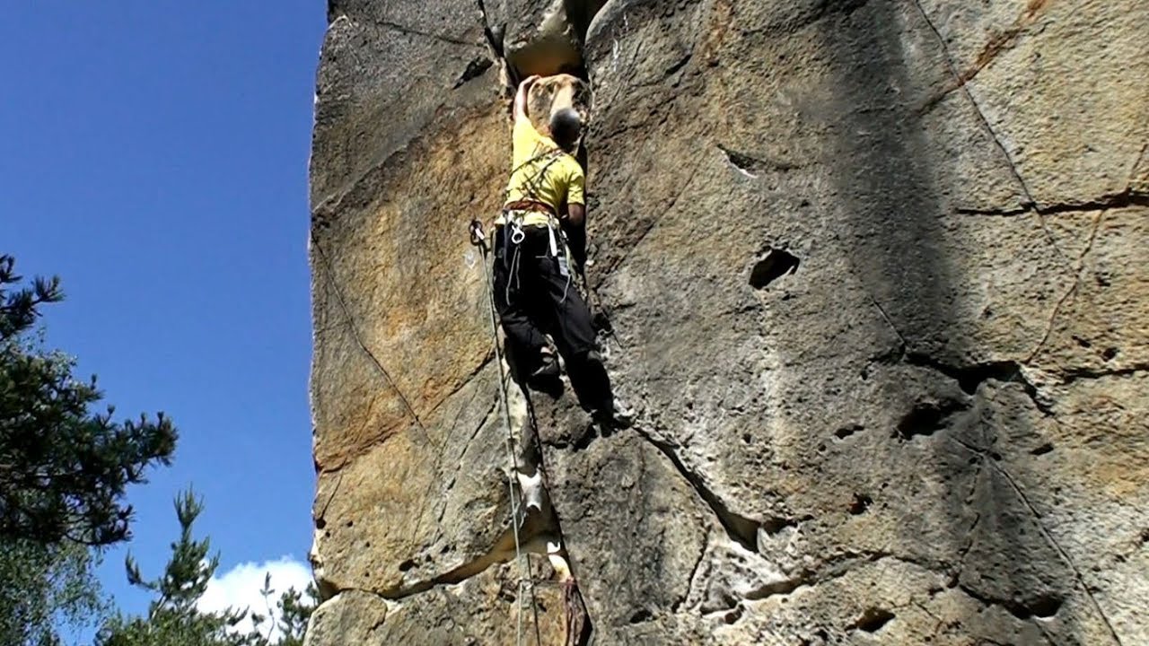 Klokočské skály | RADNICE | pískovcové lezení | sandstone climbing │ 2017 │ ZAFION