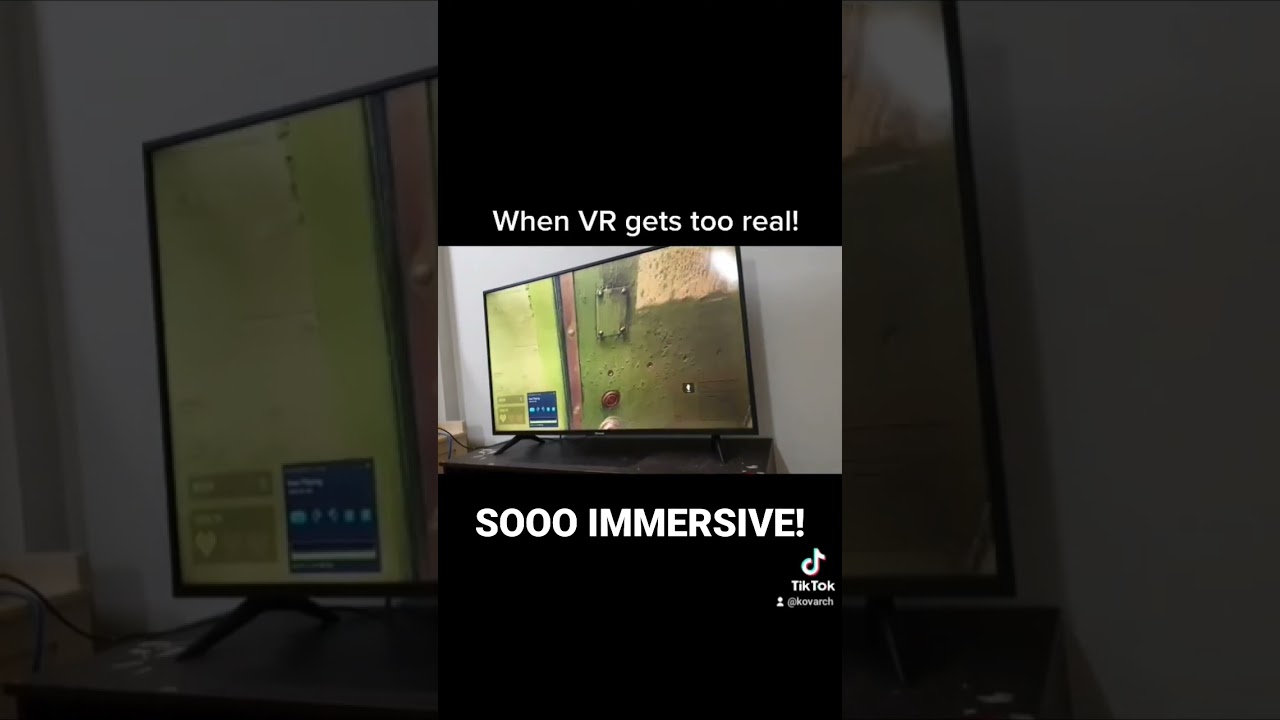Too immersed in VR | Half Life Alyx #gaming #halflife #fail #vr