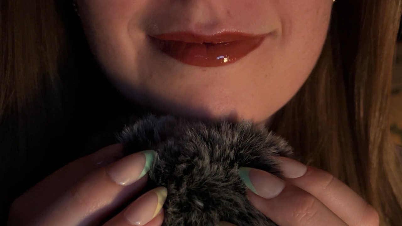 ASMR tingly mouth sounds with fluffy mic scratching (no talking after intro)
