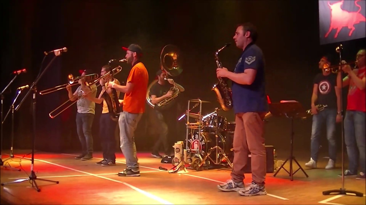 Banda Fiesta 2019 - Brass Délirium - the kids... / Zombie