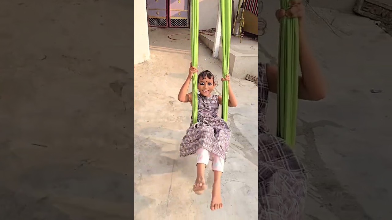 Building Wooden Log Cabin in Forest 🌲🎈 | Survival House Step by Step"