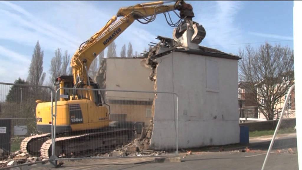 SHIP INN, SWINTON,SOUTH YORKSHIRE. DEMOLITION