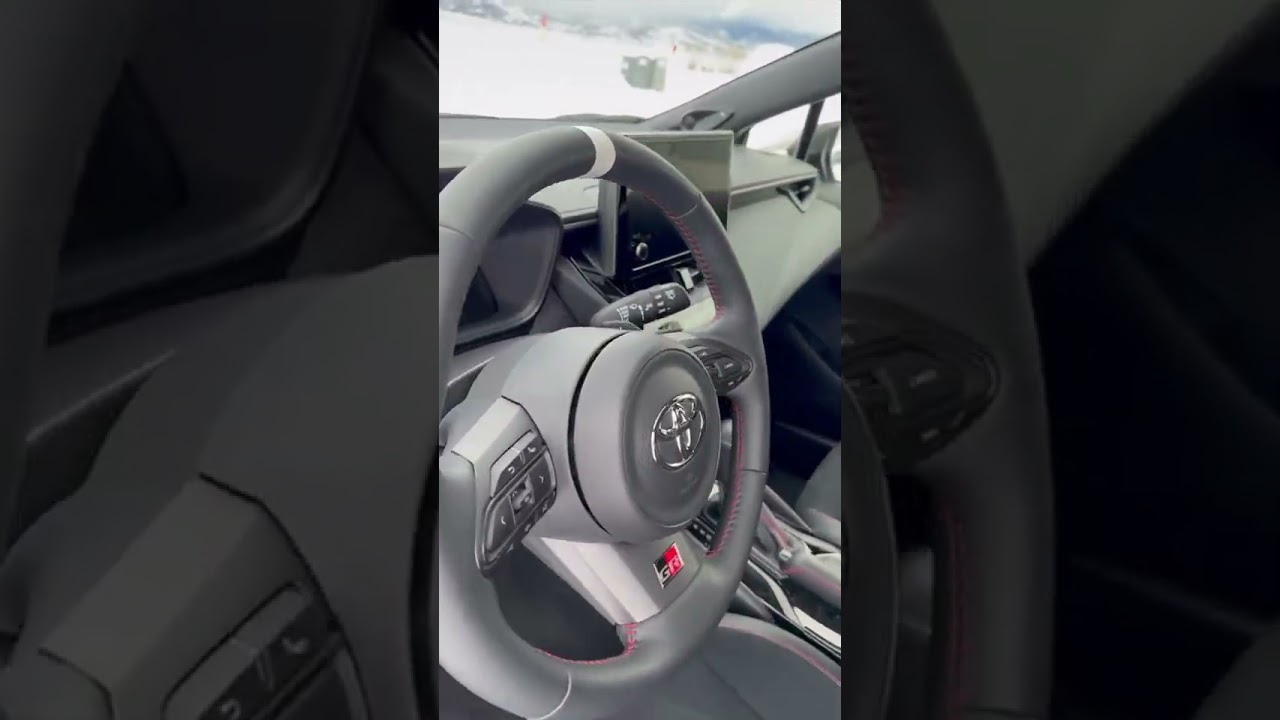 C&oacute;mo funcionan para usted los ajustes de tracci&oacute;n total del Toyota GR Corolla GR-FOUR 2025 #shorts