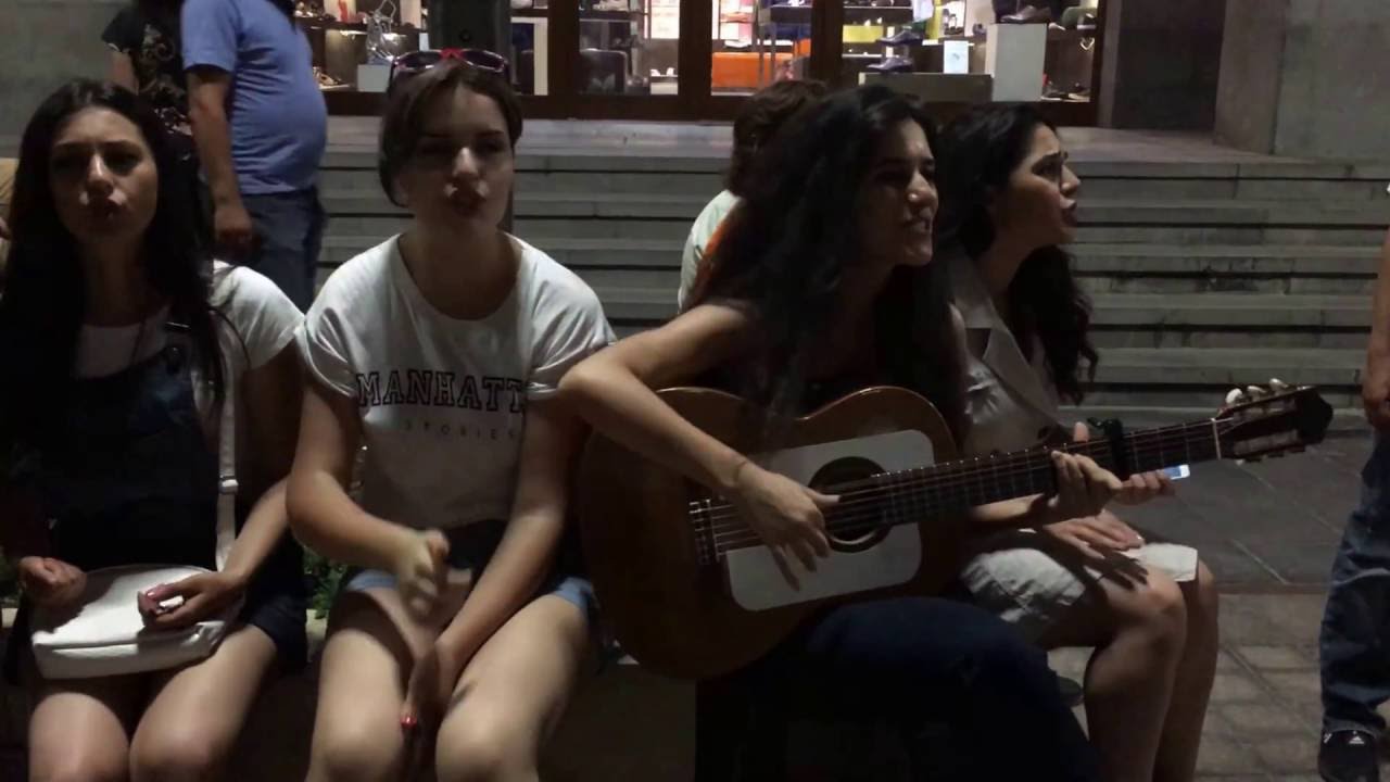 Elena/Yerevan - Gini Lits