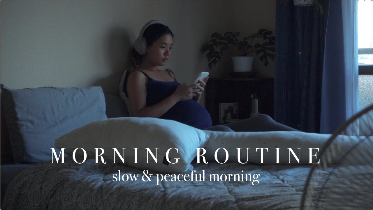 Relaxing morning routine while pregnant | Embracing slow & simple living | yoga, meditation, reading