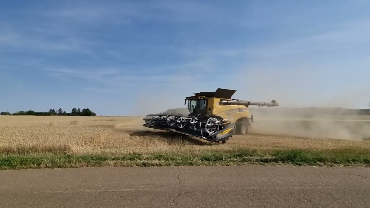Moisson 2022 - New Holland CR 10.90